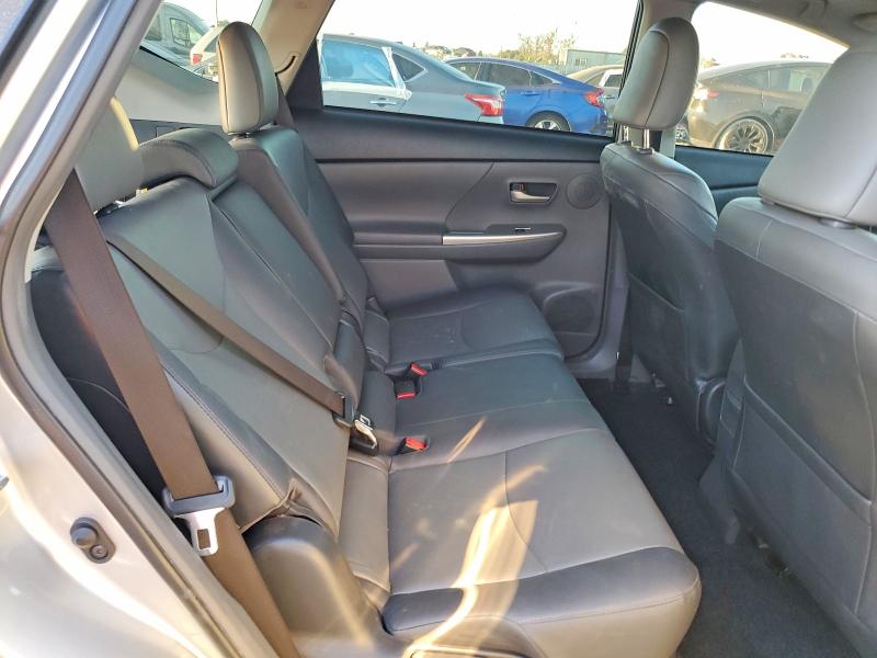 Photo 10 from auction – 2012 TOYOTA PRIUS V with VIN JTDZN3EU0C3125718