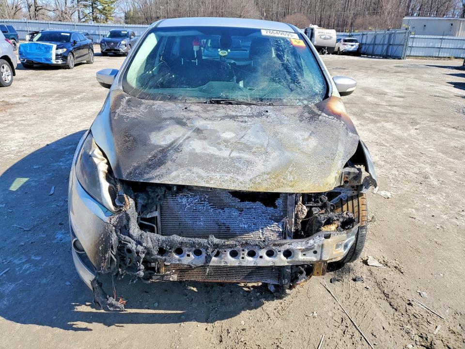 Photo 5 from auction – 2015 FORD C-MAX with VIN 1FADP5CUXFL112469