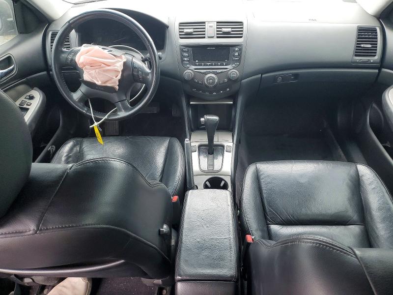 Photo 8 from auction – 2005 HONDA ACCORD with VIN 1HGCM56835A024601
