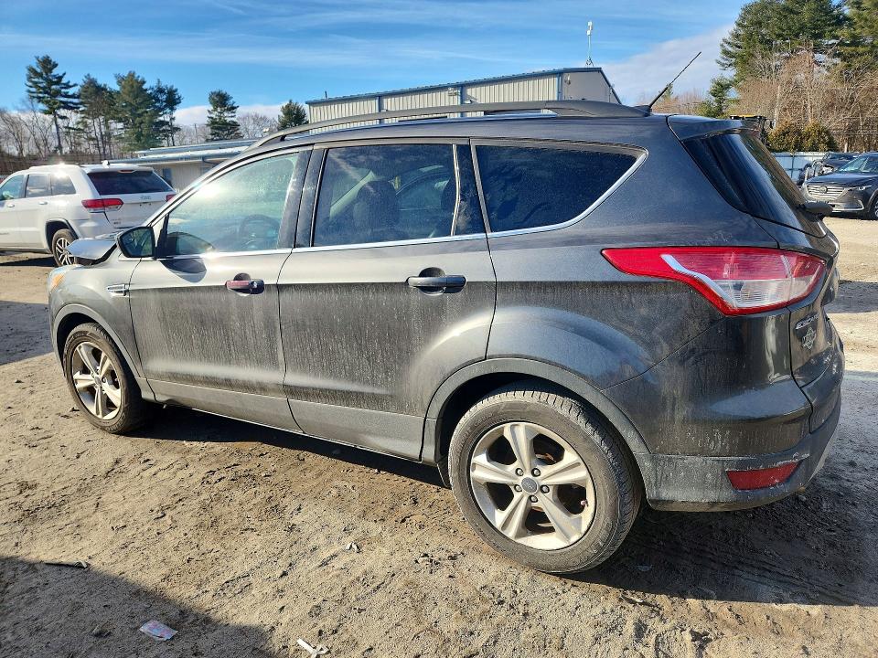 Photo 2 from auction – 2016 FORD ESCAPE with VIN 1FMCU9GX0GUA59038