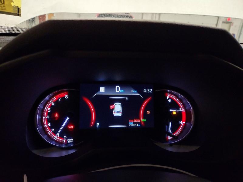 Photo 9 from auction – 2023 TOYOTA RAV4 LE with VIN 2T3G1RFV4PC344215