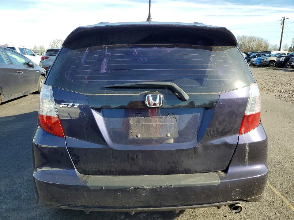 Photo 6 from auction – 2010 HONDA FIT SPORT with VIN JHMGE8H48AC031498