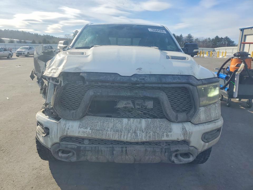 Photo 5 from auction – 2021 RAM 1500 with VIN 1C6SRFLT1MN622131