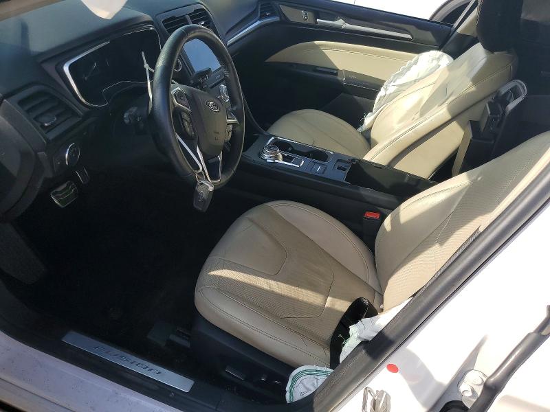 Photo 7 from auction – 2017 FORD FUSION with VIN 3FA6P0RU3HR248269