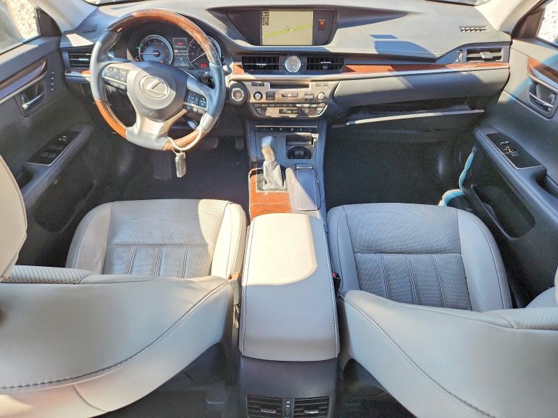 Photo 8 from auction – 2017 LEXUS ES 350 with VIN 58ABK1GG4HU044507