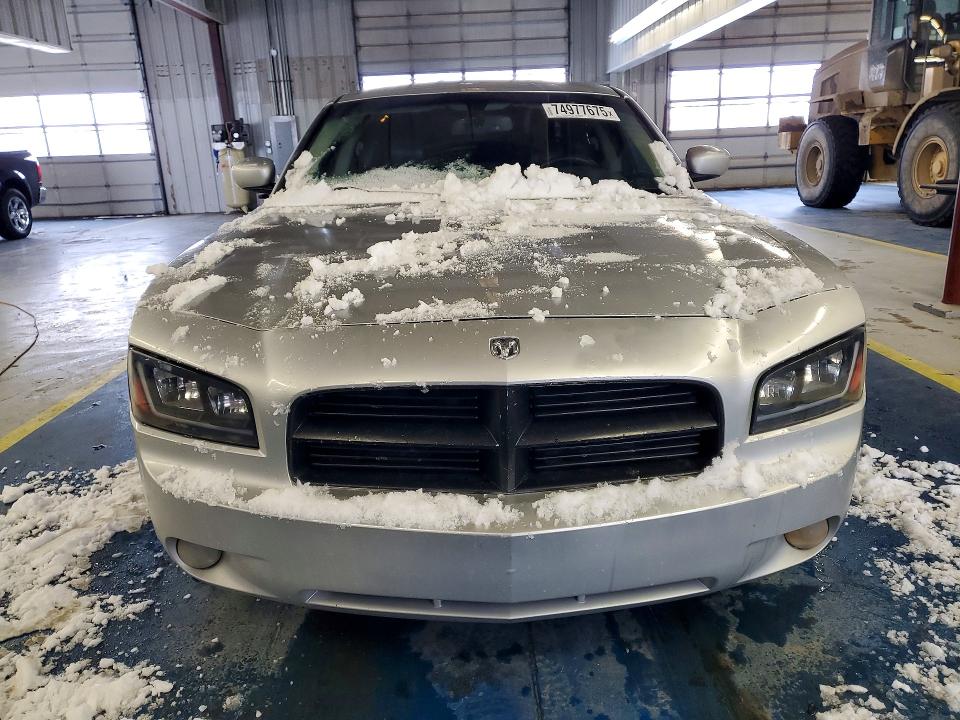 Photo 5 from auction – 2008 DODGE CHARGER with VIN 2B3KA53H08H293525