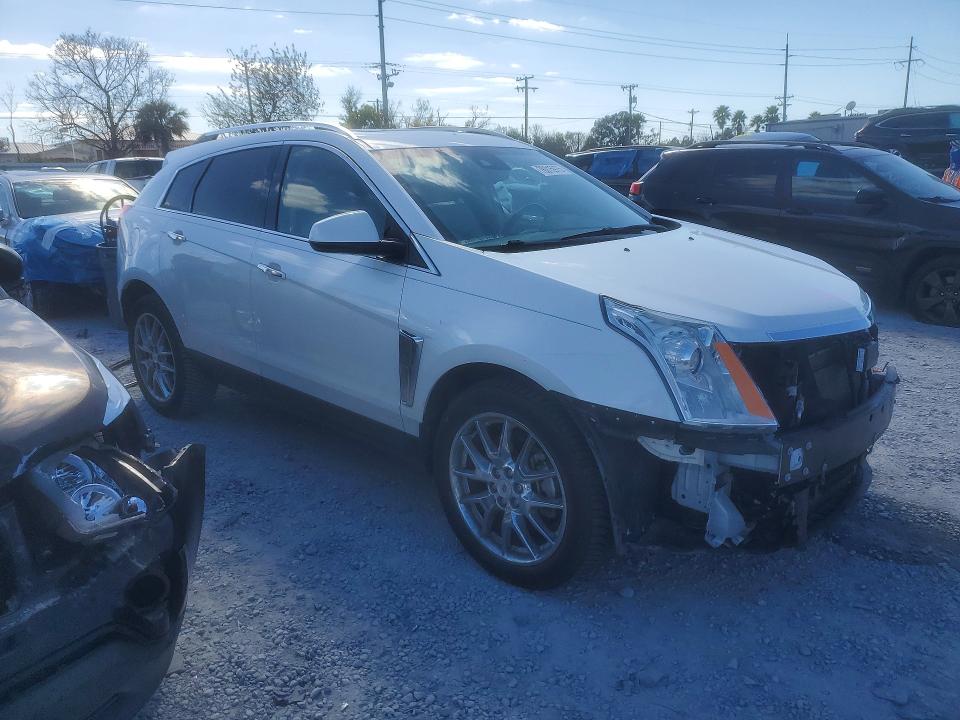 Photo 4 from auction – 2013 CADILLAC SRX PERFOR with VIN 3GYFNDE35DS579842