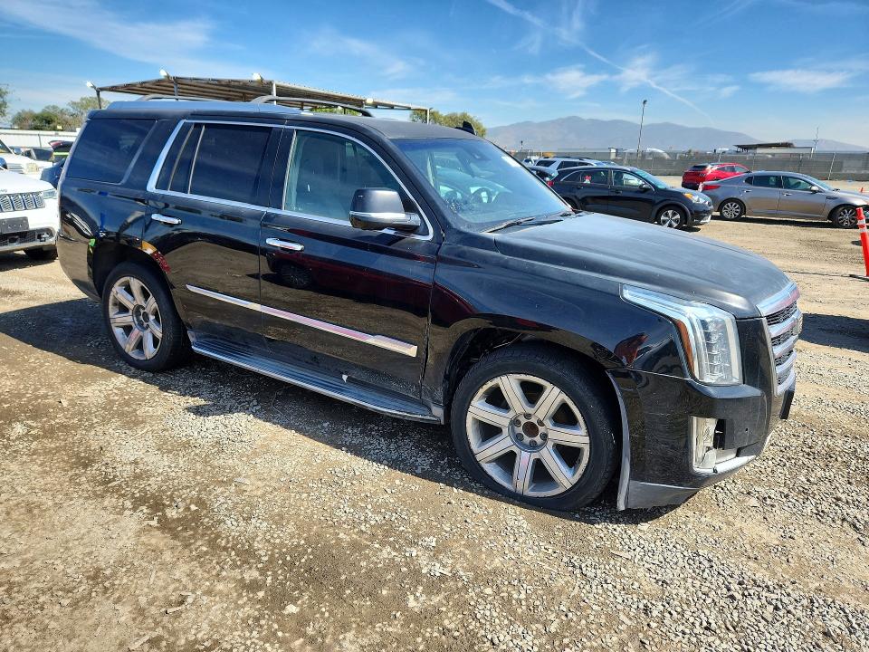 Photo 4 from auction – 2016 CADILLAC ESCALADE with VIN 1GYS3BKJ1GR123095