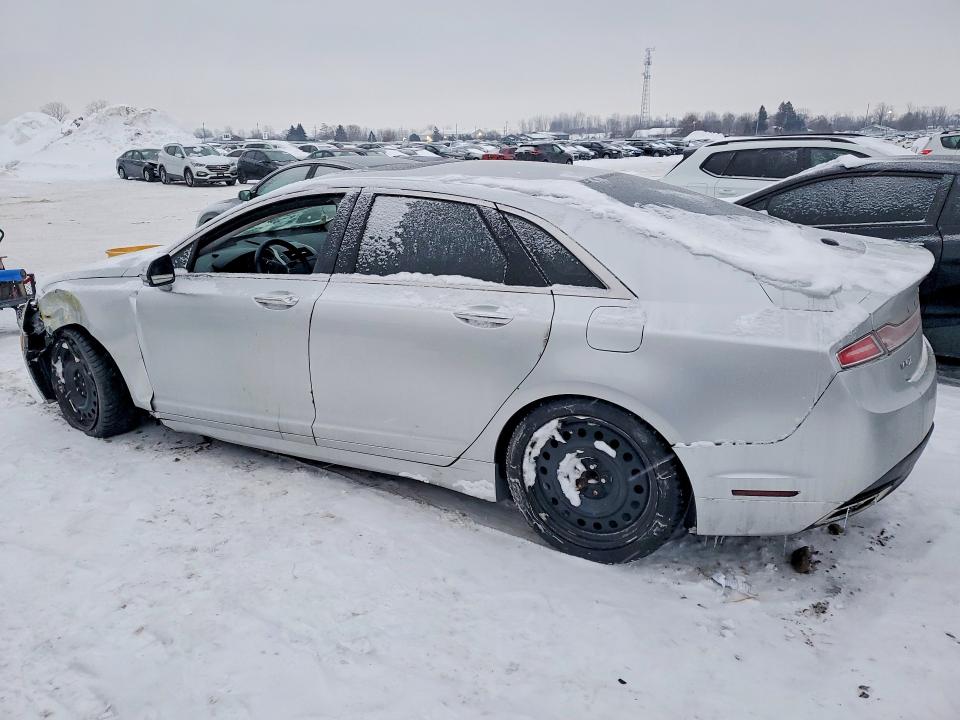 Photo 2 from auction – 2015 LINCOLN MKZ with VIN 3LN6L2LU1FR620839