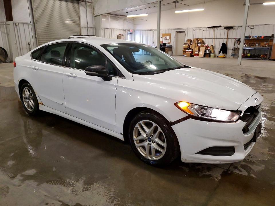 Photo 4 from auction – 2014 FORD FUSION SE with VIN 3FA6P0HD6ER136255