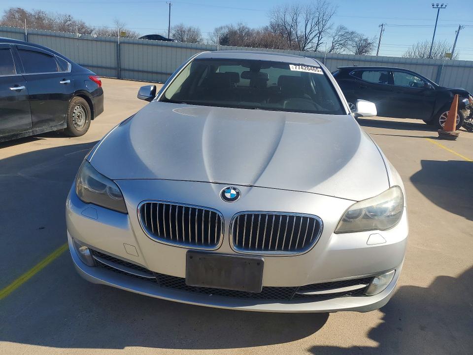 Photo 5 from auction – 2013 BMW 528 with VIN WBAXH5C58DDW16357