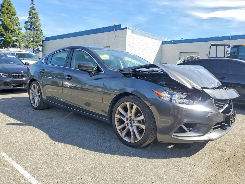 Photo 4 from auction – 2017 MAZDA 6 with VIN JM1GL1V5XH1137856