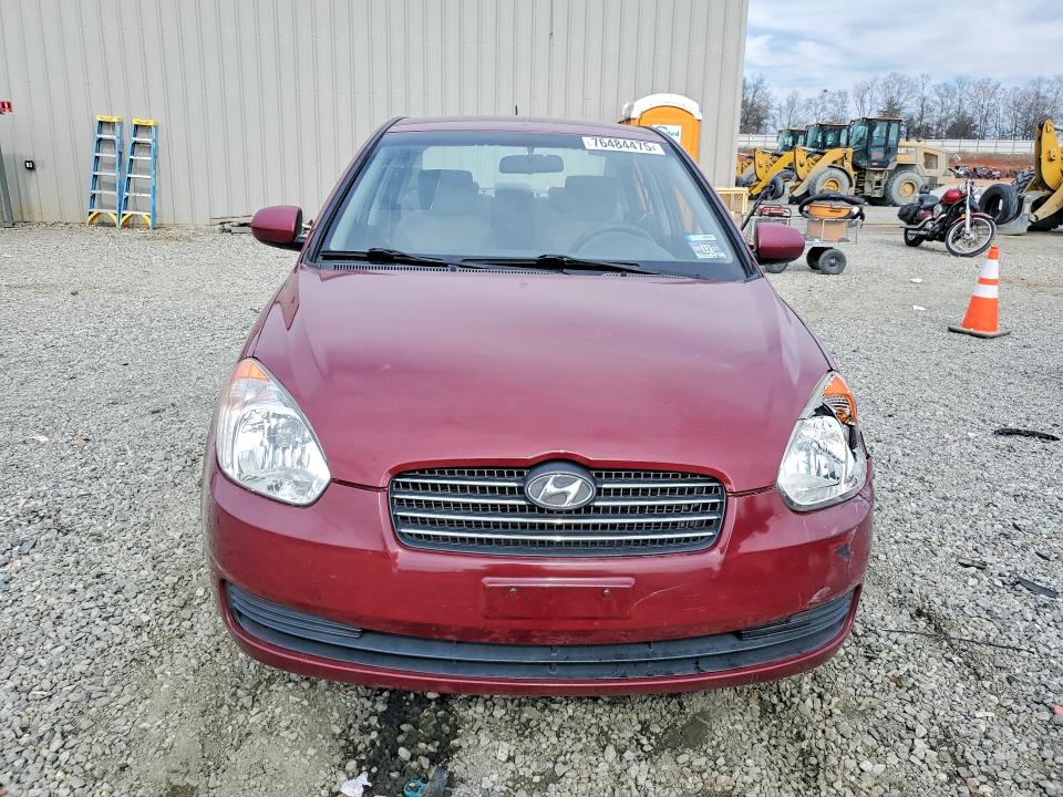 Photo 5 from auction – 2011 HYUNDAI ACCENT GLS with VIN KMHCN4AC4BU555605