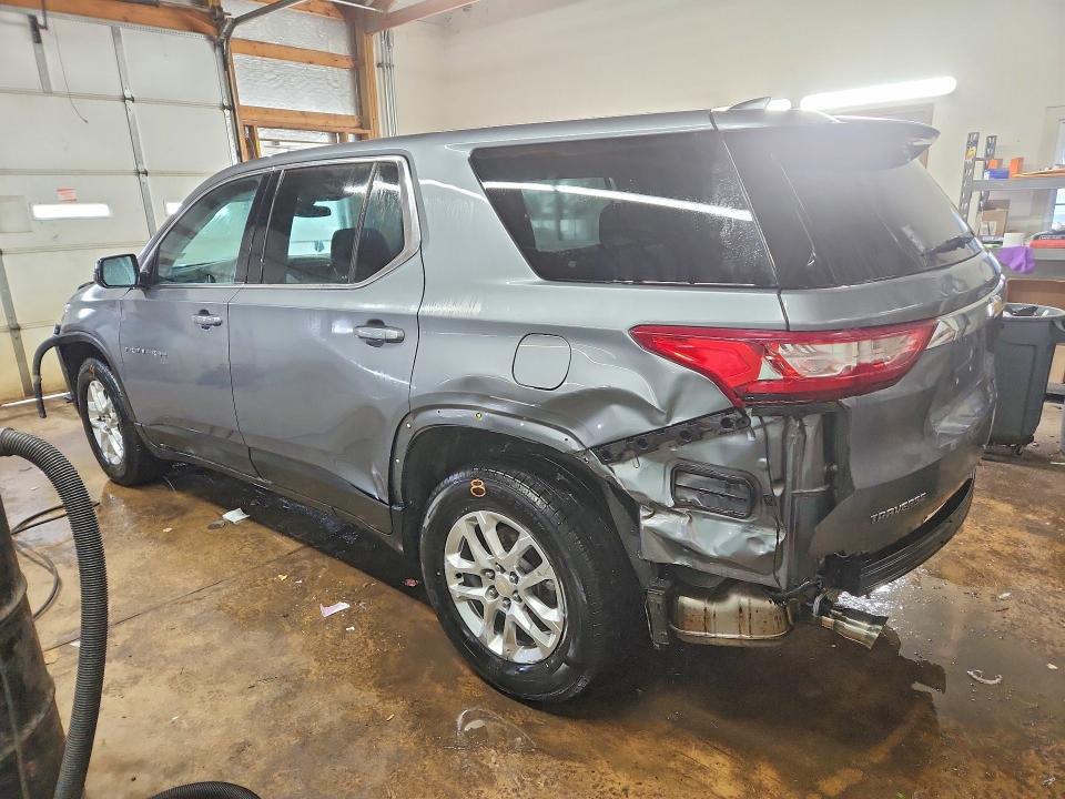 Photo 2 from auction – 2021 CHEVROLET TRAVERSE with VIN 1GNERFKWXMJ104860