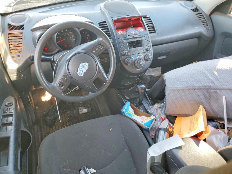 Photo 8 from auction – 2010 KIA SOUL with VIN KNDJT2A2XA7038268