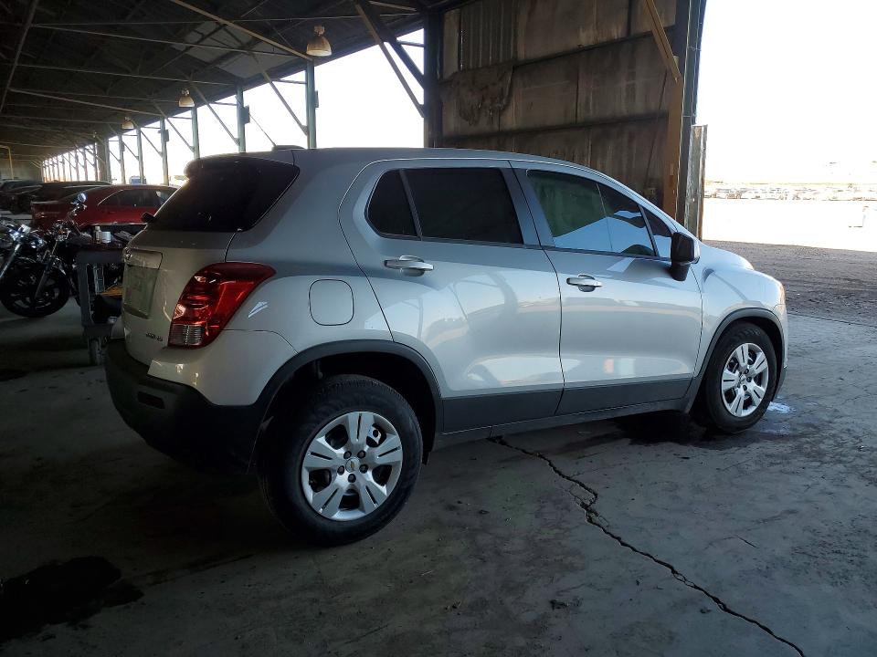 Photo 3 from auction – 2016 CHEVROLET TRAX with VIN 3GNCJKSB5GL125097