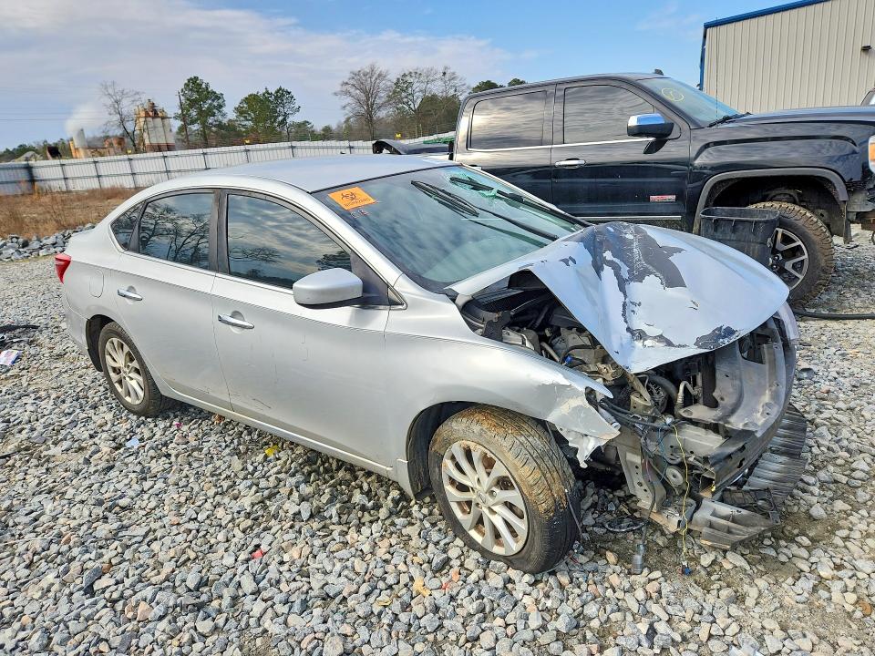 Photo 4 from auction – 2017 NISSAN SENTRA with VIN 3N1AB7AP3HY250033