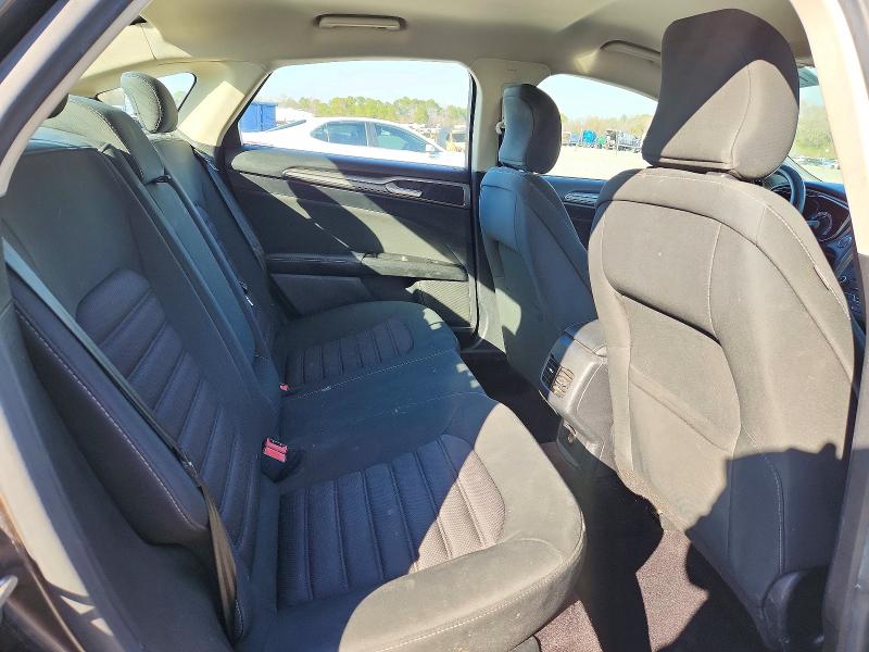 Photo 10 from auction – 2017 FORD FUSION SE with VIN 3FA6P0H73HR363532