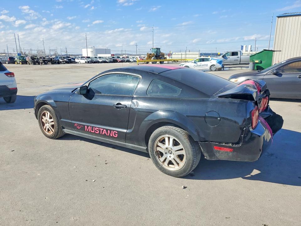 Photo 2 from auction – 2008 FORD MUSTANG with VIN 1ZVHT80N385129351
