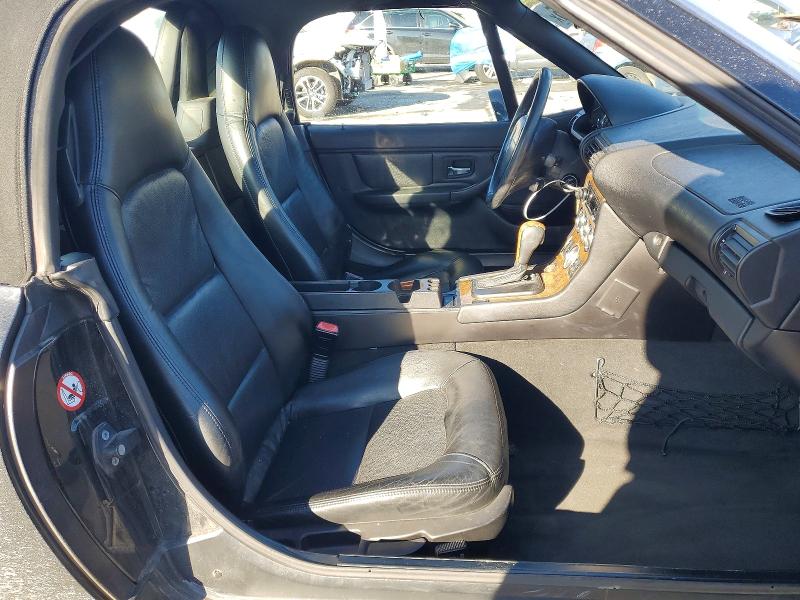 Photo 10 from auction – 2001 BMW Z3 2.5 with VIN WBACN33421LM00055