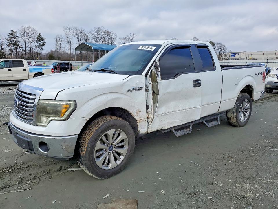 FORD F150 SUPER 2011 with VIN 1FTFX1EF1BFA39429 - Photo from auction
