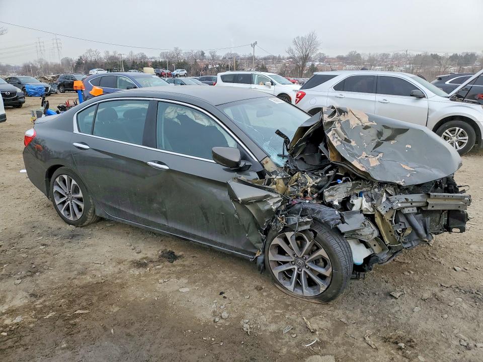 Photo 4 from auction – 2014 HONDA ACCORD with VIN 1HGCR2F58EA223892