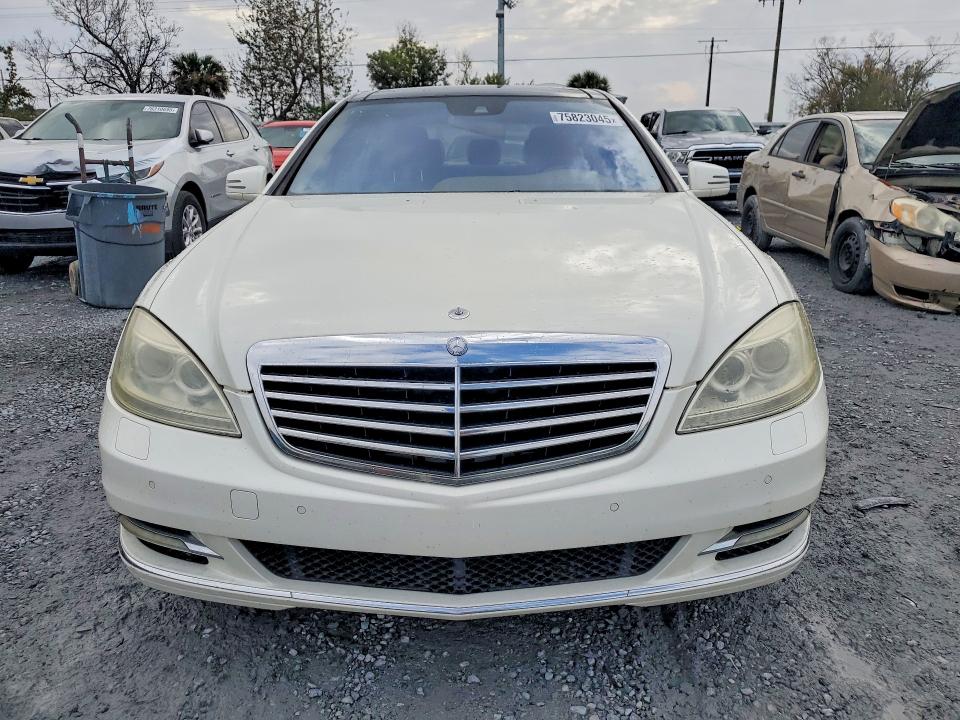 Photo 5 from auction – 2013 MERCEDES-BENZ S 550 with VIN WDDNG7DBXDA522646