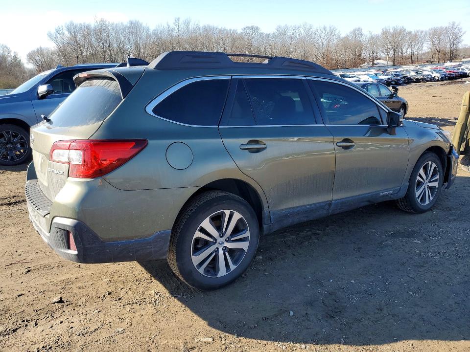 Photo 3 from auction – 2019 SUBARU OUTBACK with VIN 4S4BSANC3K3313827