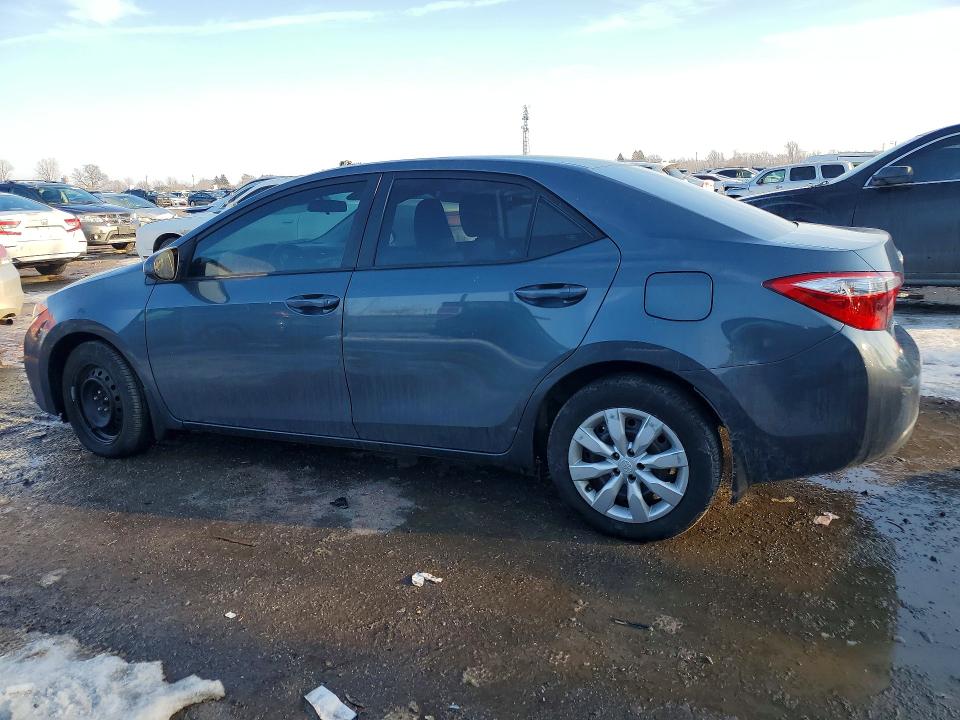 Photo 2 from auction – 2015 TOYOTA COROLLA with VIN 2T1BURHEXFC249020