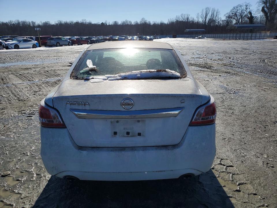 Photo 6 from auction – 2015 NISSAN ALTIMA with VIN 1N4AL3AP8FC494937