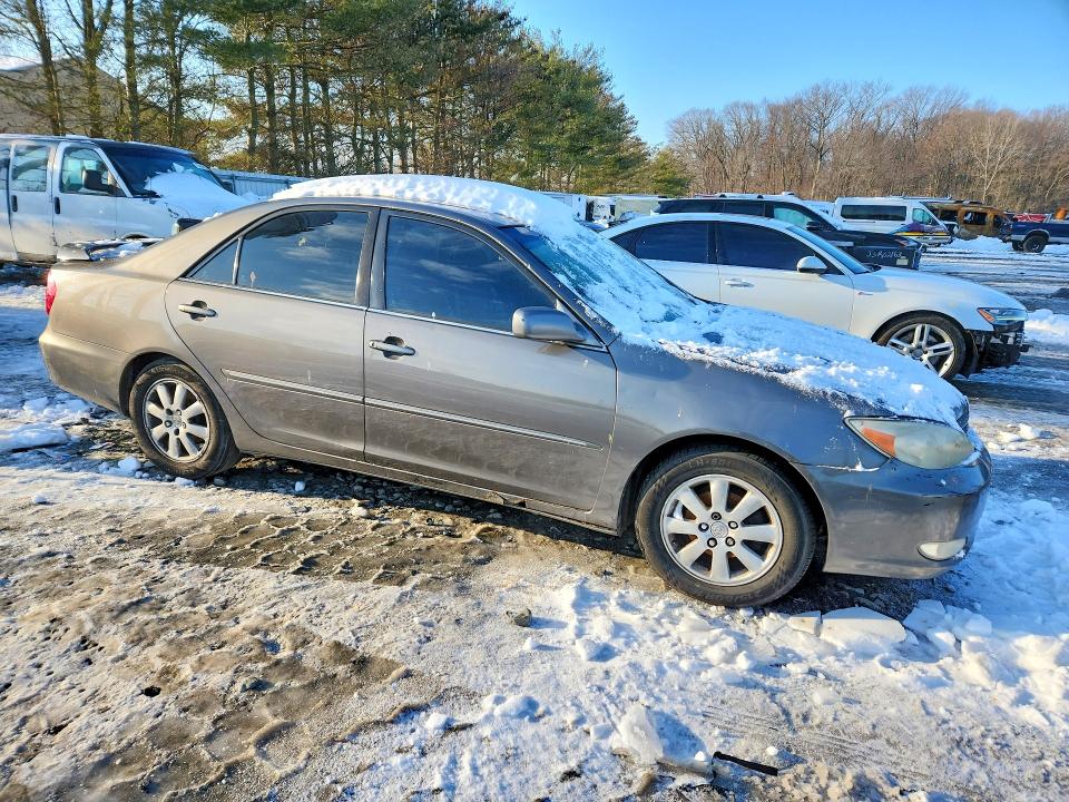 Photo 4 from auction – 2003 TOYOTA CAMRY with VIN 4T1BE30K73U672322