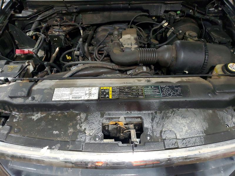 صورة رقم 11 من المزاد - 2003 FORD F150 مع VIN 1FTRF17223NB63453