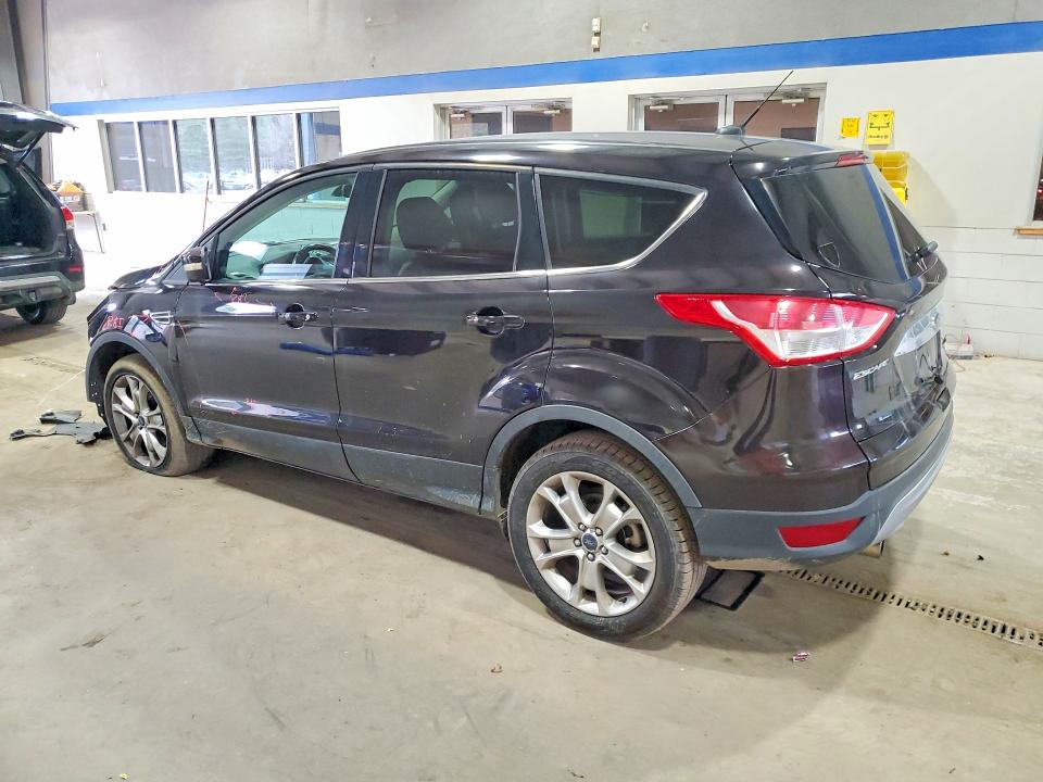 Photo 2 from auction – 2013 FORD ESCAPE with VIN 1FMCU9HX7DUD30333