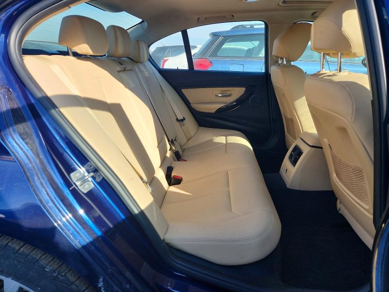 Photo 10 from auction – 2018 BMW 320 XI with VIN WBA8E5G50JNV02916