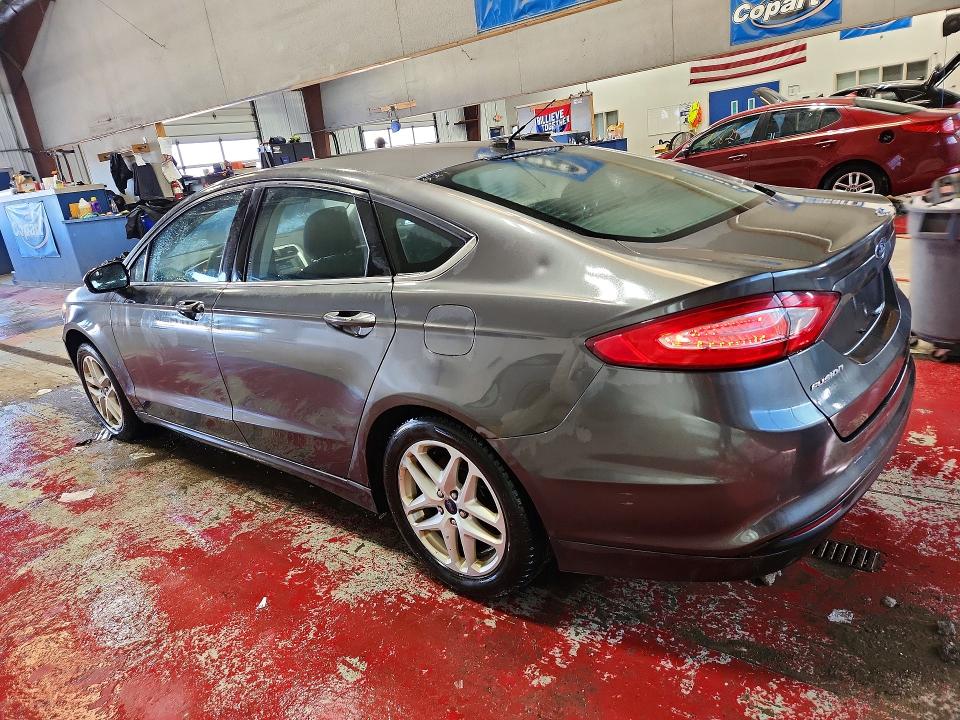 Photo 2 from auction – 2016 FORD FUSION with VIN 3FA6P0H70GR361669