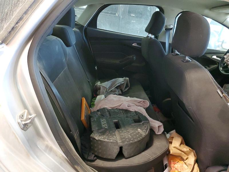 Photo 10 from auction – 2016 FORD FOCUS with VIN 1FADP3F2XGL300375