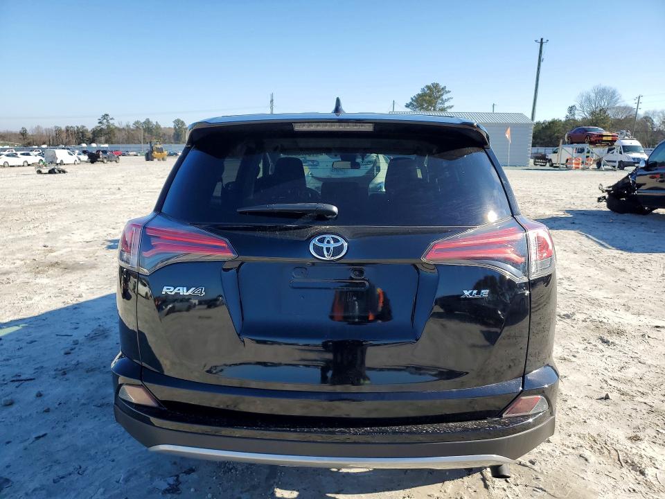 Photo 6 from auction – 2018 TOYOTA RAV4 with VIN 2T3WFREV7JW474834