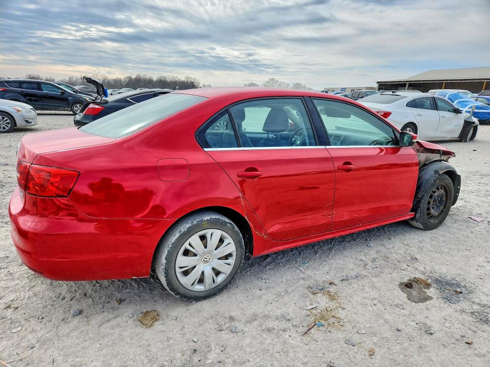 Photo 3 from auction – 2013 VOLKSWAGEN JETTA with VIN 3VWDP7AJ6DM294050