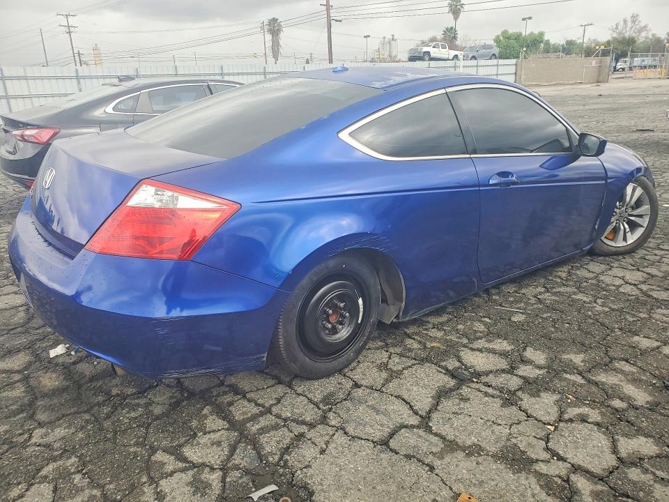 Photo 3 from auction – 2009 HONDA ACCORD EXL with VIN 1HGCS128X9A013797
