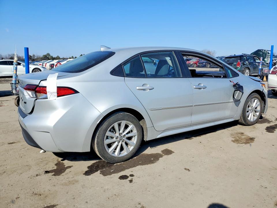 Photo 3 from auction – 2023 TOYOTA COROLLA with VIN 5YFB4MDE9PP076519