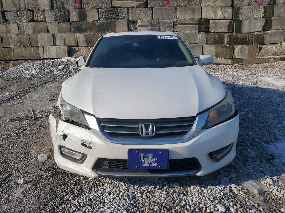 Photo 5 from auction – 2013 HONDA ACCORD EXL with VIN 1HGCR2F82DA189845