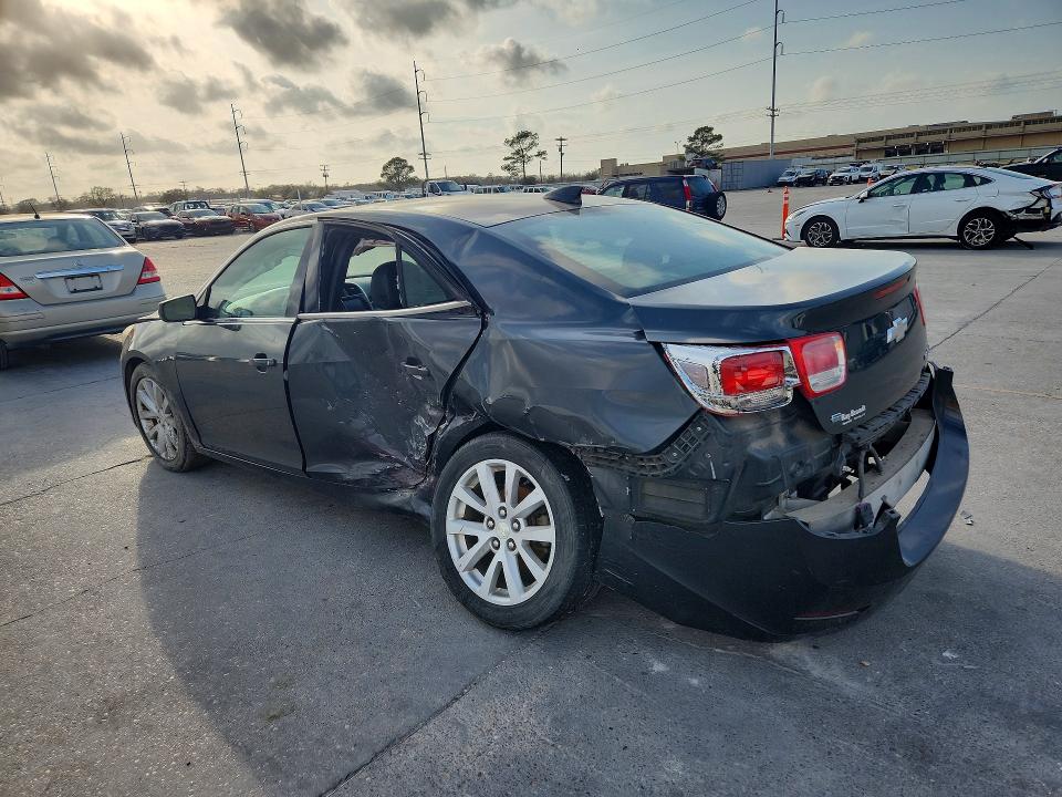 Photo 2 from auction – 2015 CHEVROLET MALIBU with VIN 1G11D5SL3FF149207