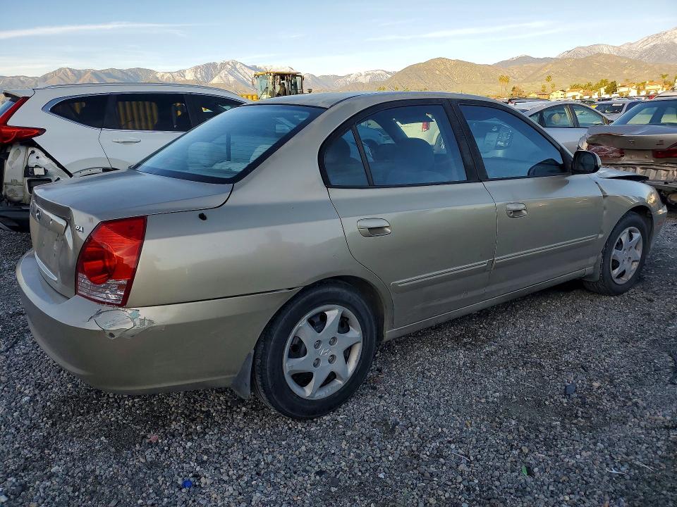 Photo 3 from auction – 2006 HYUNDAI ELANTRA with VIN KMHDN46D66U242003