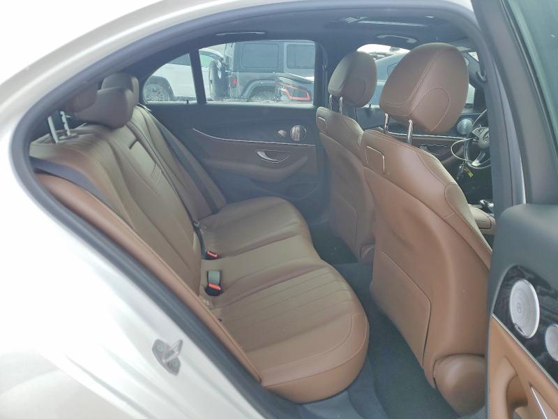Photo 10 from auction – 2018 MERCEDES-BENZ E with VIN WDDZF4KBXJA310170