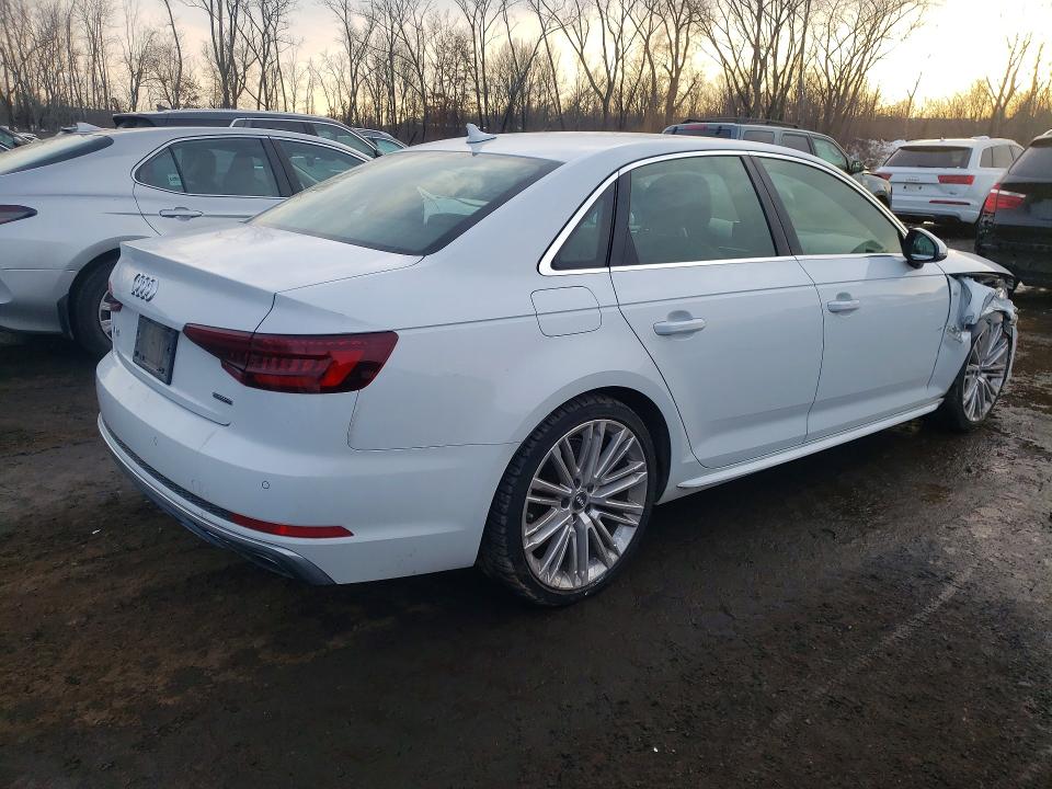 Photo 3 from auction – 2019 AUDI A4 PREMIUM with VIN WAUENAF4XKN016491