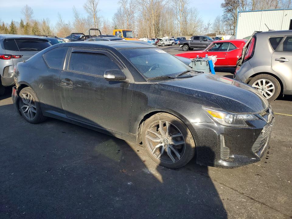 Photo 4 from auction – 2014 TOYOTA SCION TC with VIN JTKJF5C7XE3070001