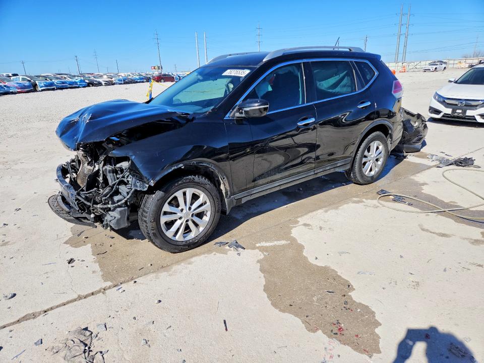 NISSAN ROGUE S 2015 with VIN KNMAT2MT3FP532063 - Photo from auction