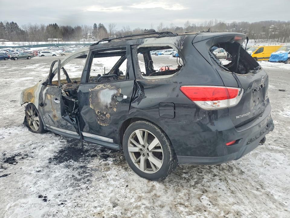 Photo 2 from auction – 2013 NISSAN PATHFINDER with VIN 5N1AR2MM8DC658605