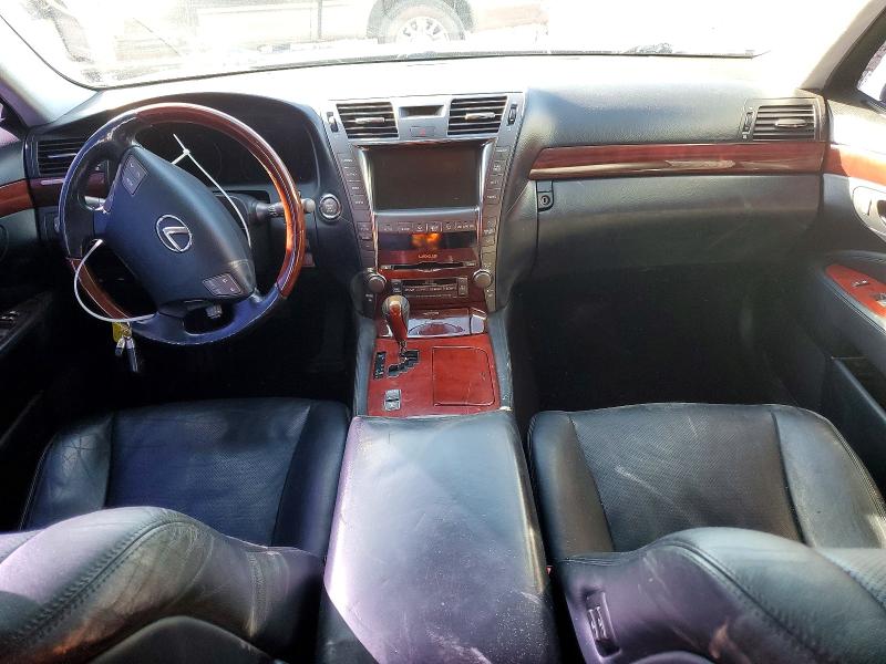 Photo 8 from auction – 2007 LEXUS LS 460L with VIN JTHGL46F575004663