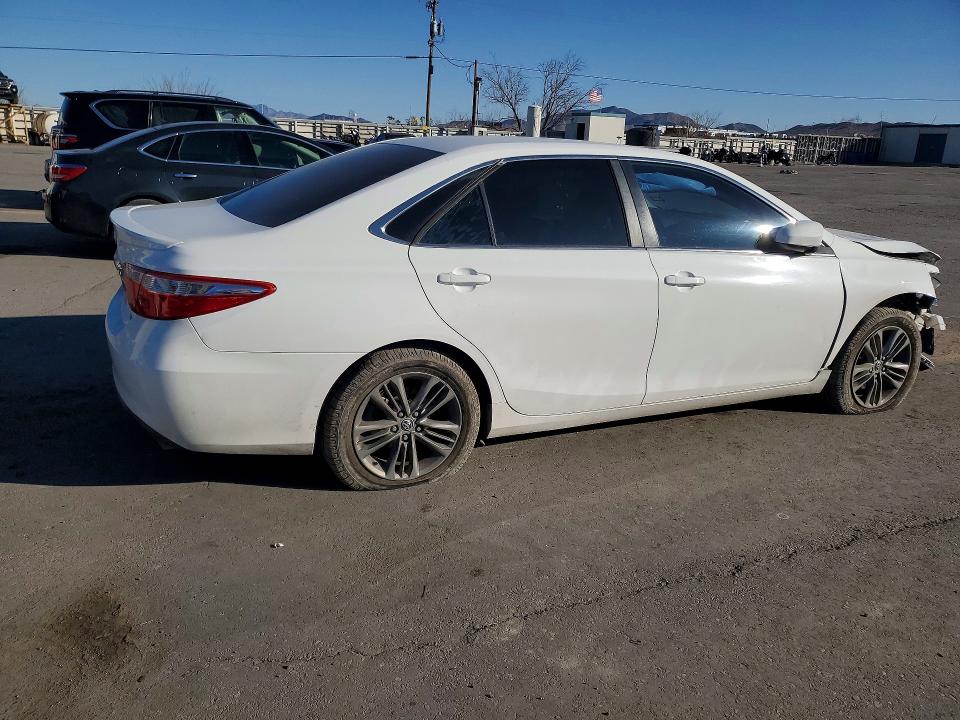 Photo 3 from auction – 2016 TOYOTA CAMRY with VIN 4T1BF1FK7GU181330